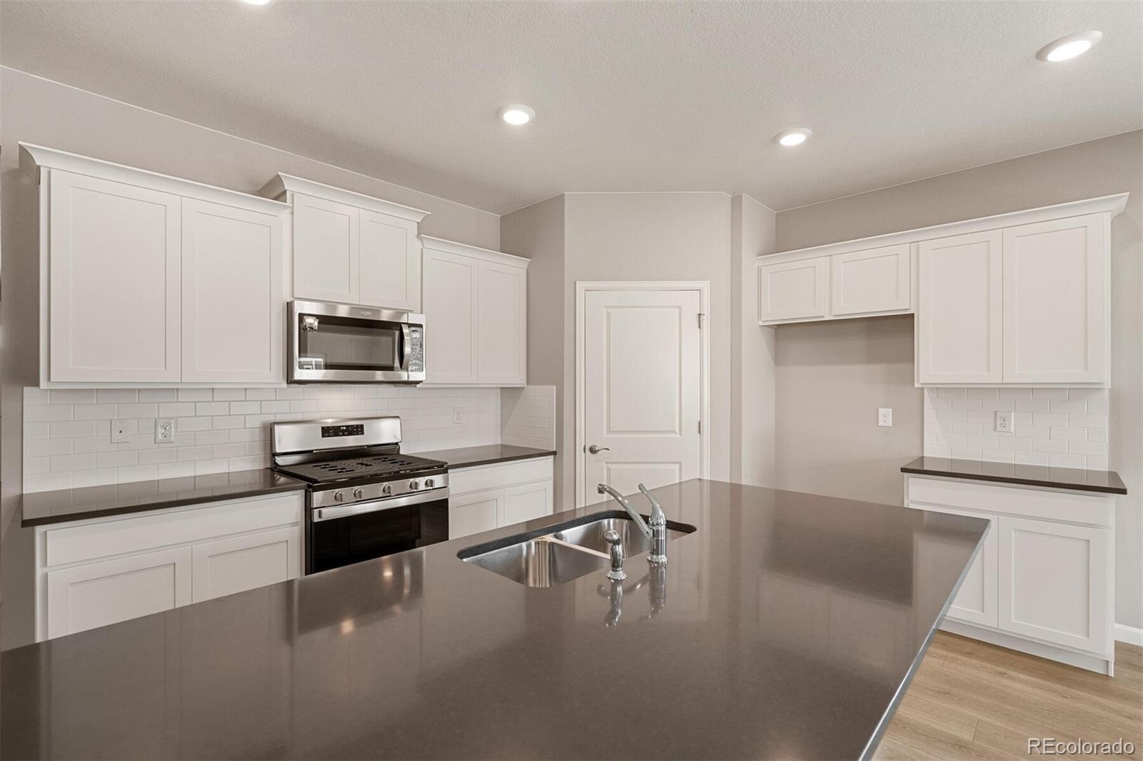 MLS Image #15 for 18336  prince hill circle,parker, Colorado