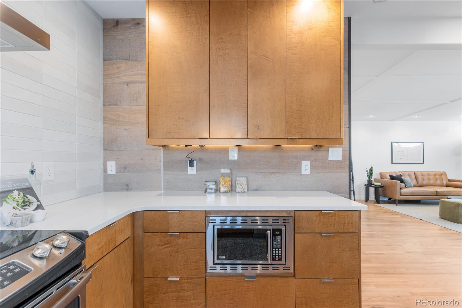 MLS Image #13 for 3035 e maplewood avenue,centennial, Colorado