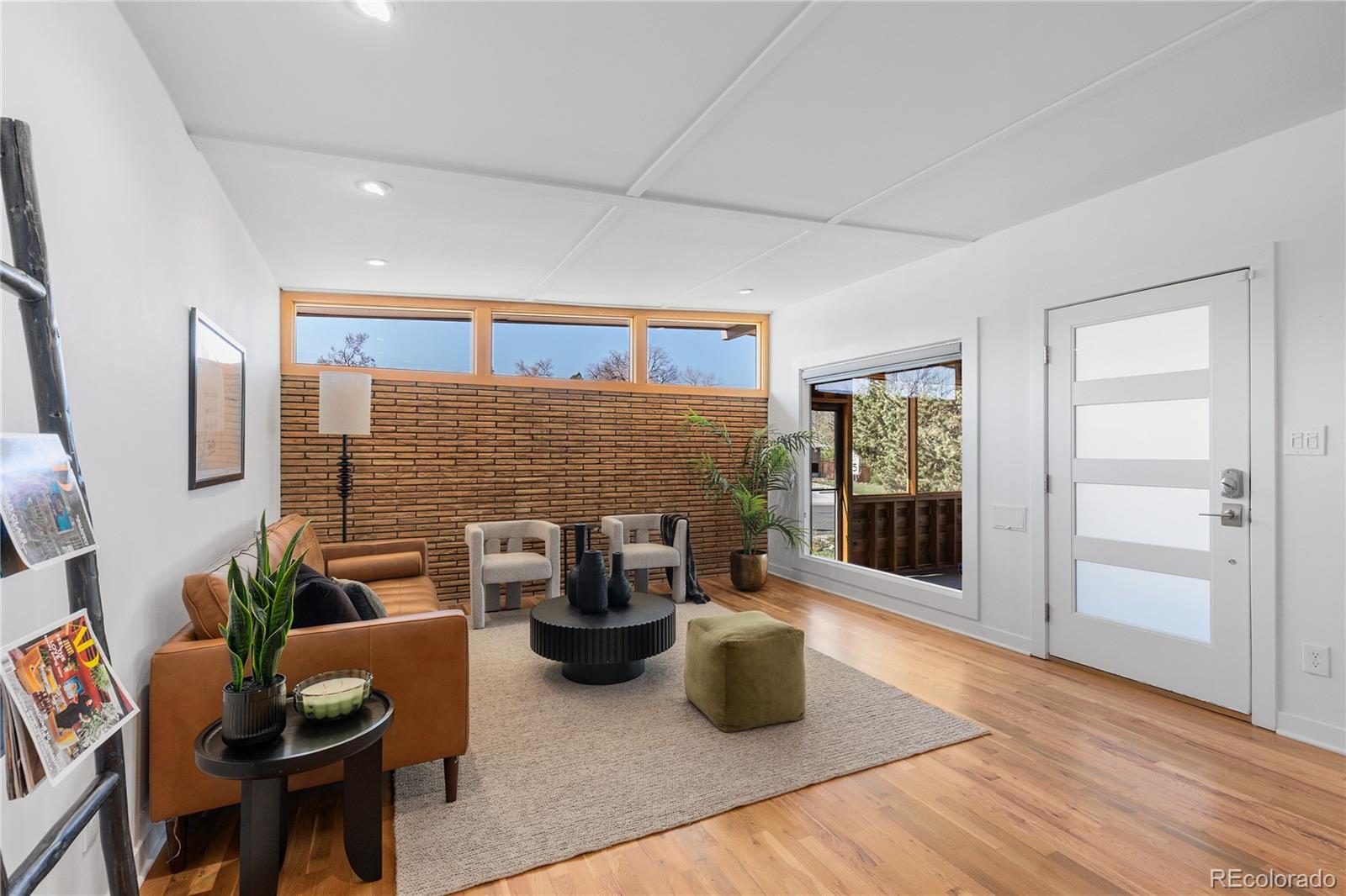 MLS Image #3 for 3035 e maplewood avenue,centennial, Colorado