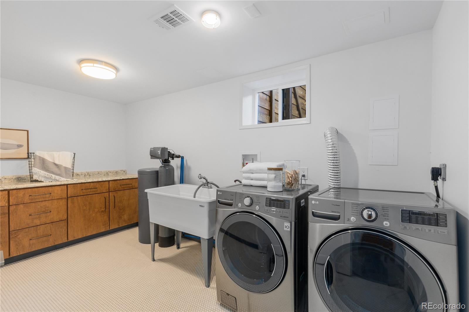 MLS Image #30 for 3035 e maplewood avenue,centennial, Colorado