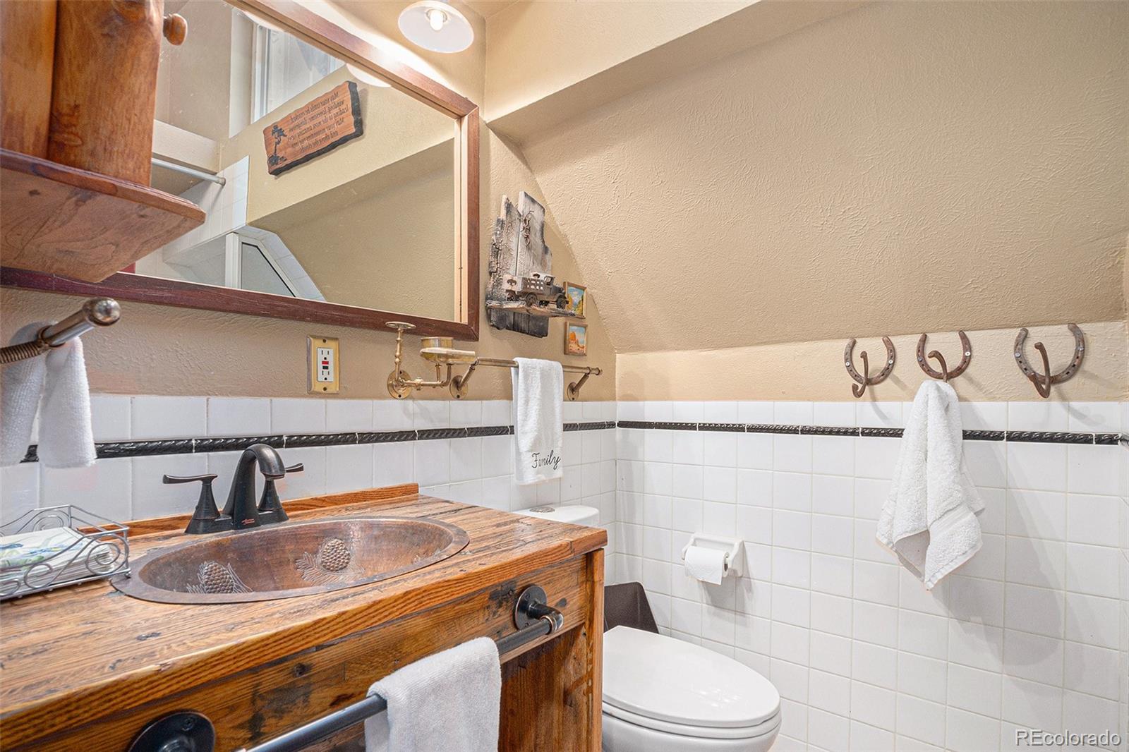 MLS Image #31 for 9236 s mica mine gulch road,littleton, Colorado