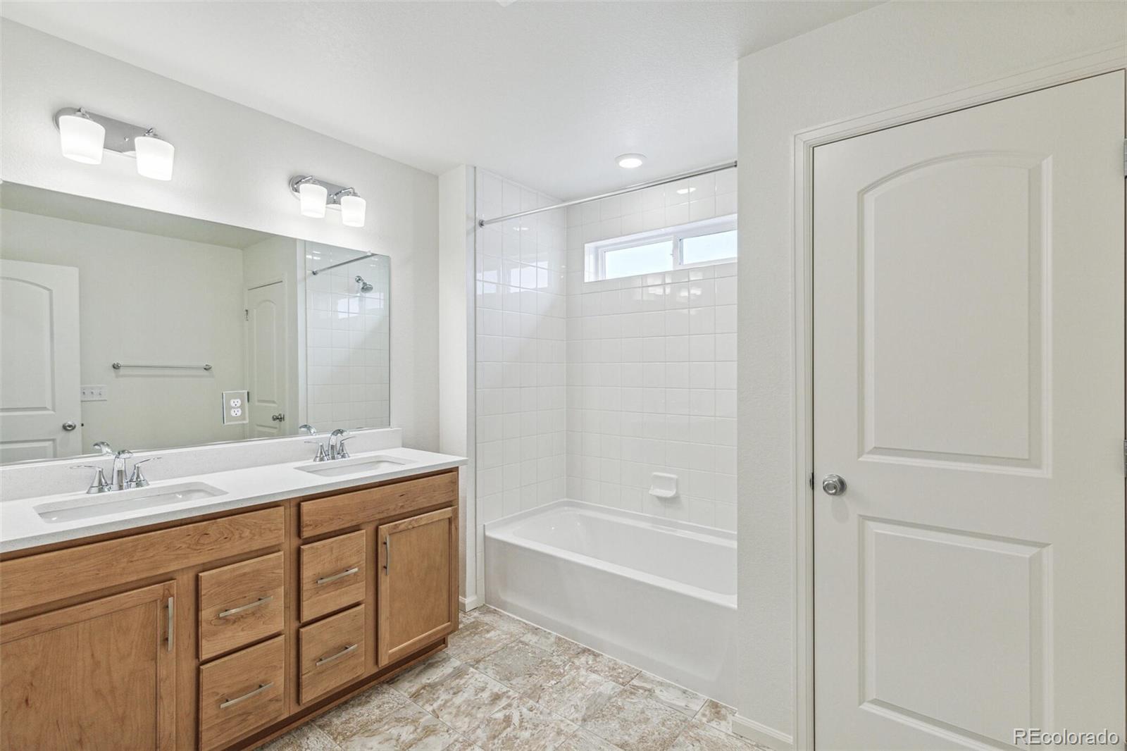 MLS Image #22 for 20724 e 57th avenue,aurora, Colorado