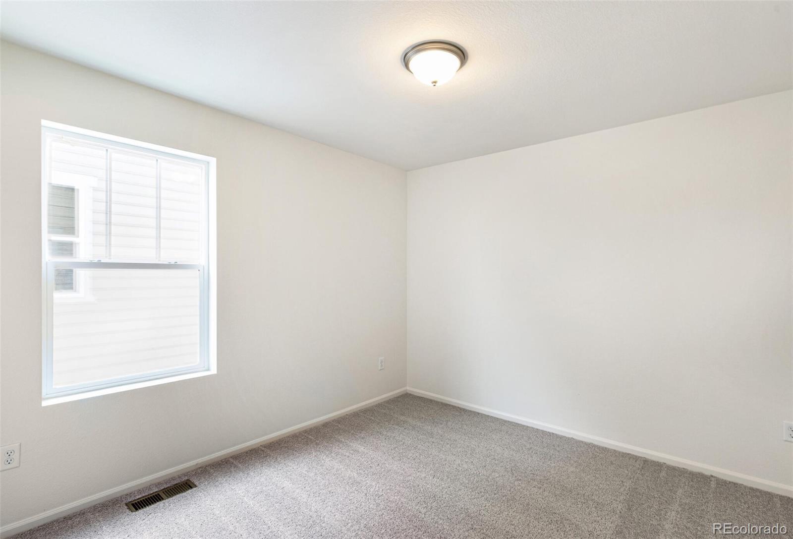 MLS Image #28 for 20724 e 57th avenue,aurora, Colorado
