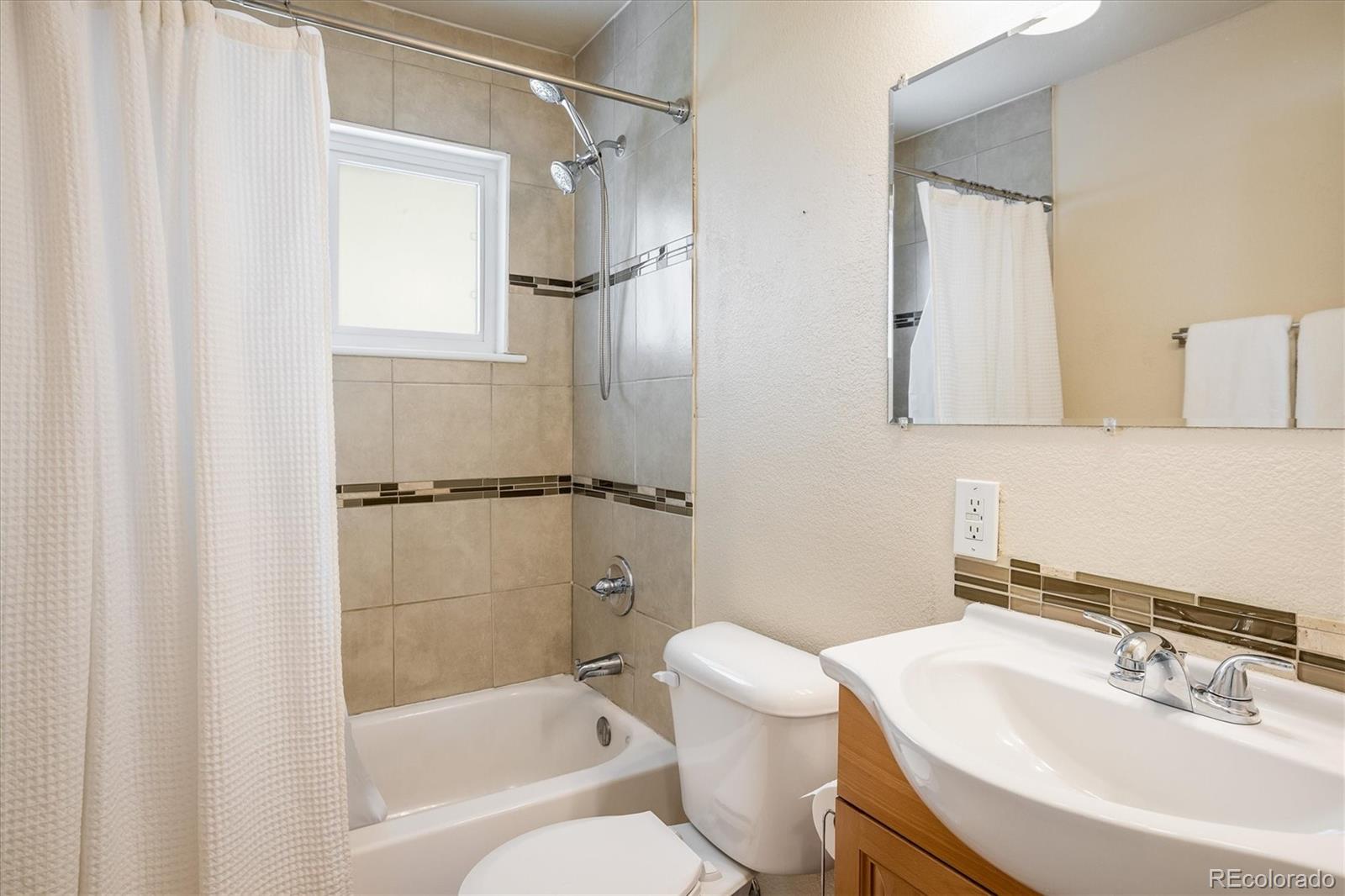 MLS Image #11 for 10500  marion street,northglenn, Colorado