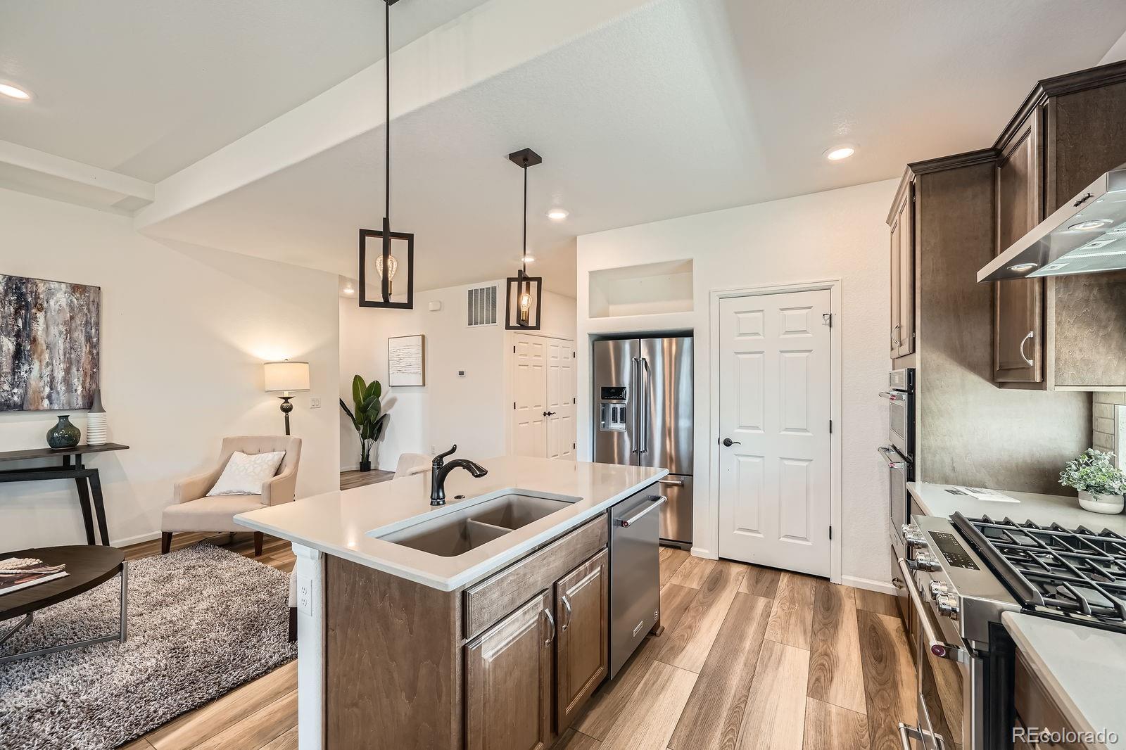 MLS Image #10 for 21701 e 50th drive,aurora, Colorado