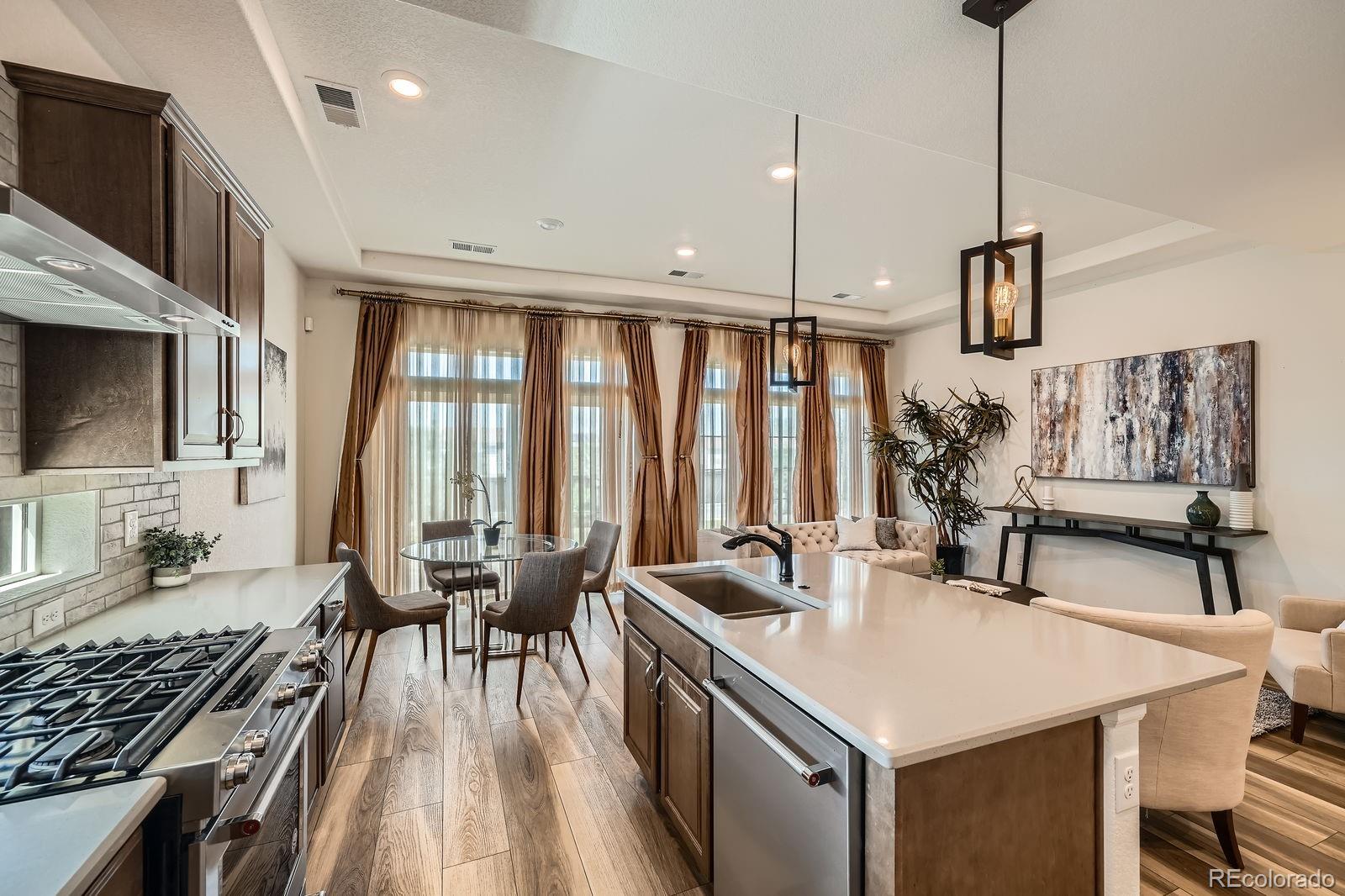 MLS Image #11 for 21701 e 50th drive,aurora, Colorado