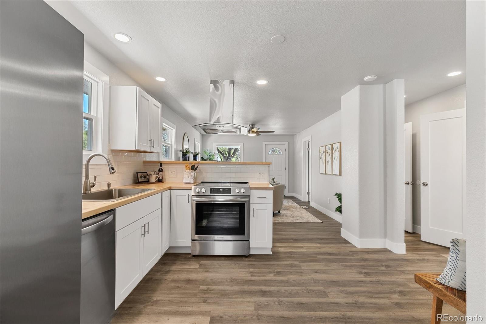 MLS Image #10 for 1130 e yampa street,colorado springs, Colorado