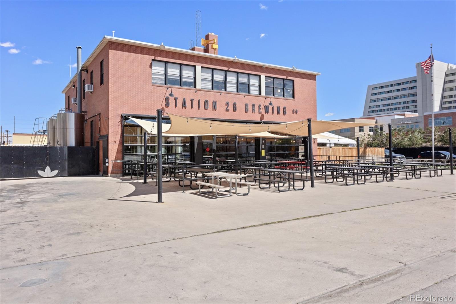 MLS Image #21 for 3300  oneida street,denver, Colorado