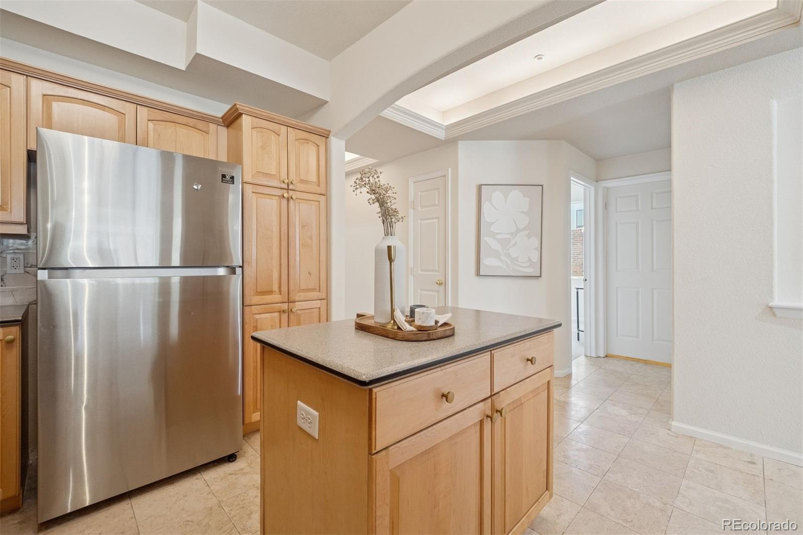 MLS Image #10 for 1747 n washington street c306,denver, Colorado