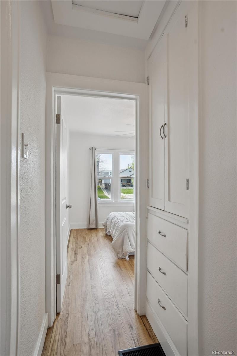 MLS Image #11 for 1736  grove street,denver, Colorado