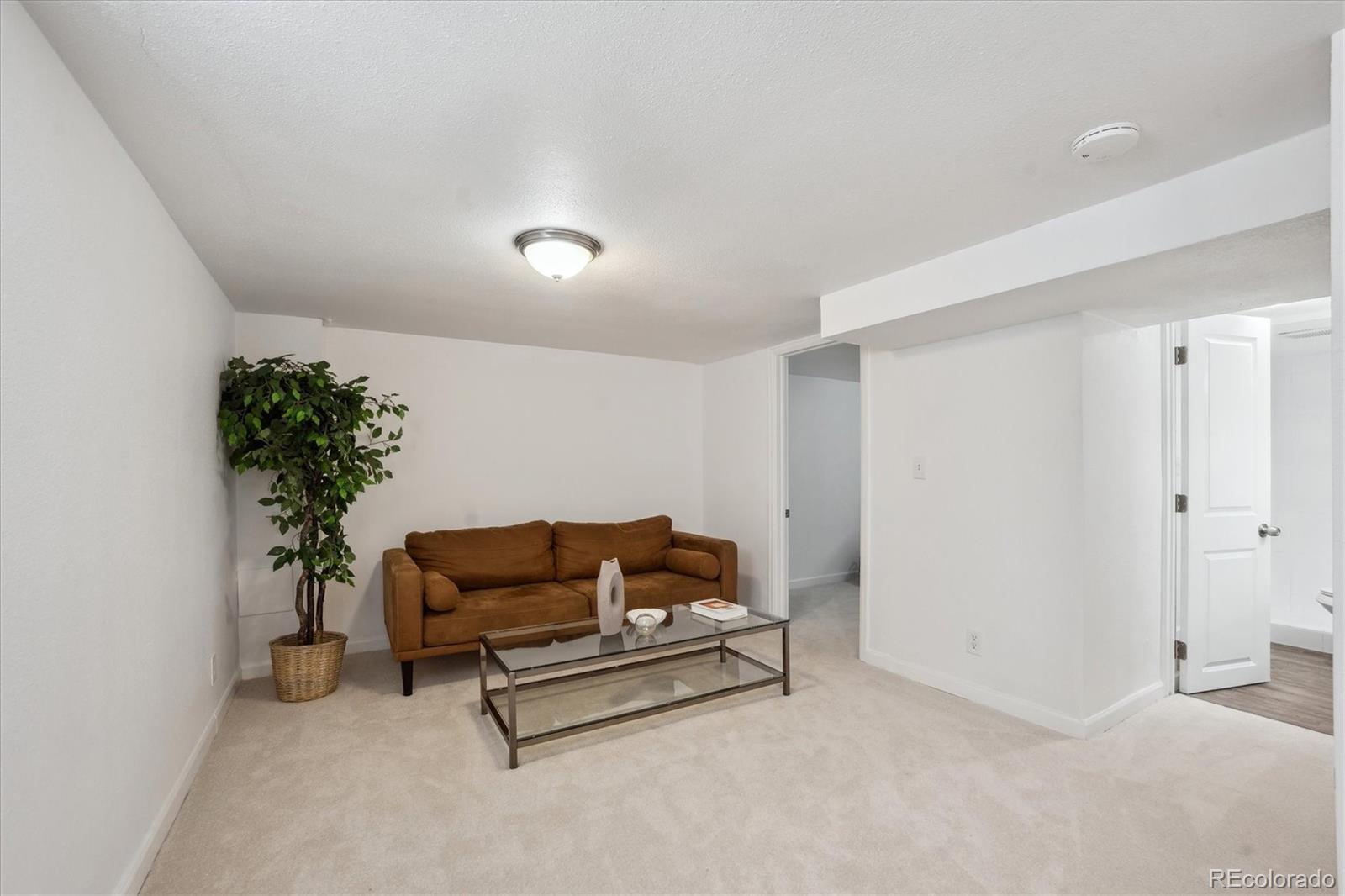 MLS Image #17 for 1736  grove street,denver, Colorado