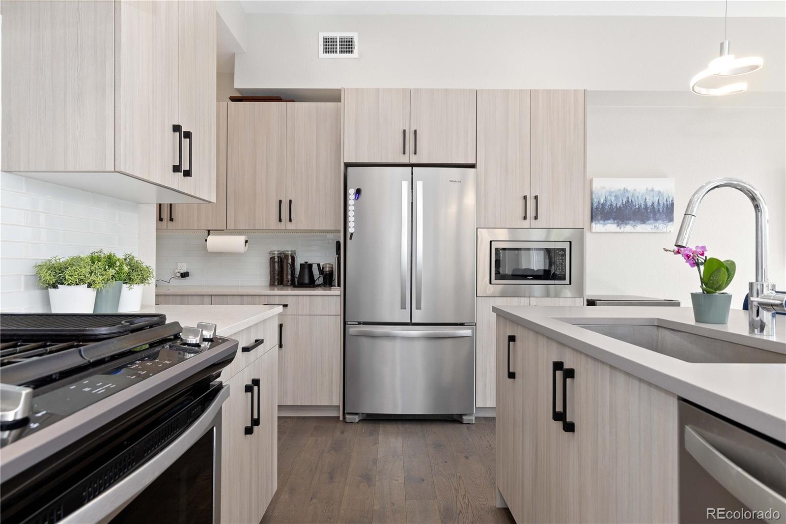 MLS Image #7 for 5026 s platte river parkway,littleton, Colorado