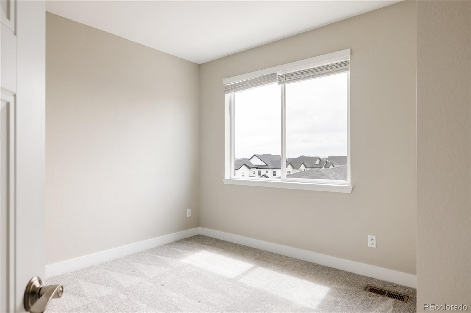 MLS Image #21 for 6307  dayton court,denver, Colorado