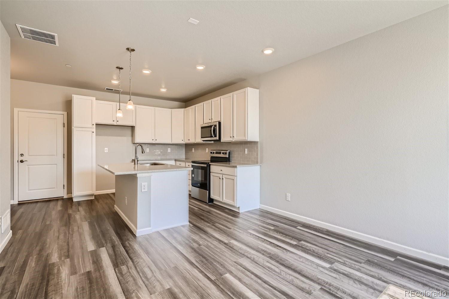 MLS Image #4 for 6827  huddersfield lane ,castle pines, Colorado