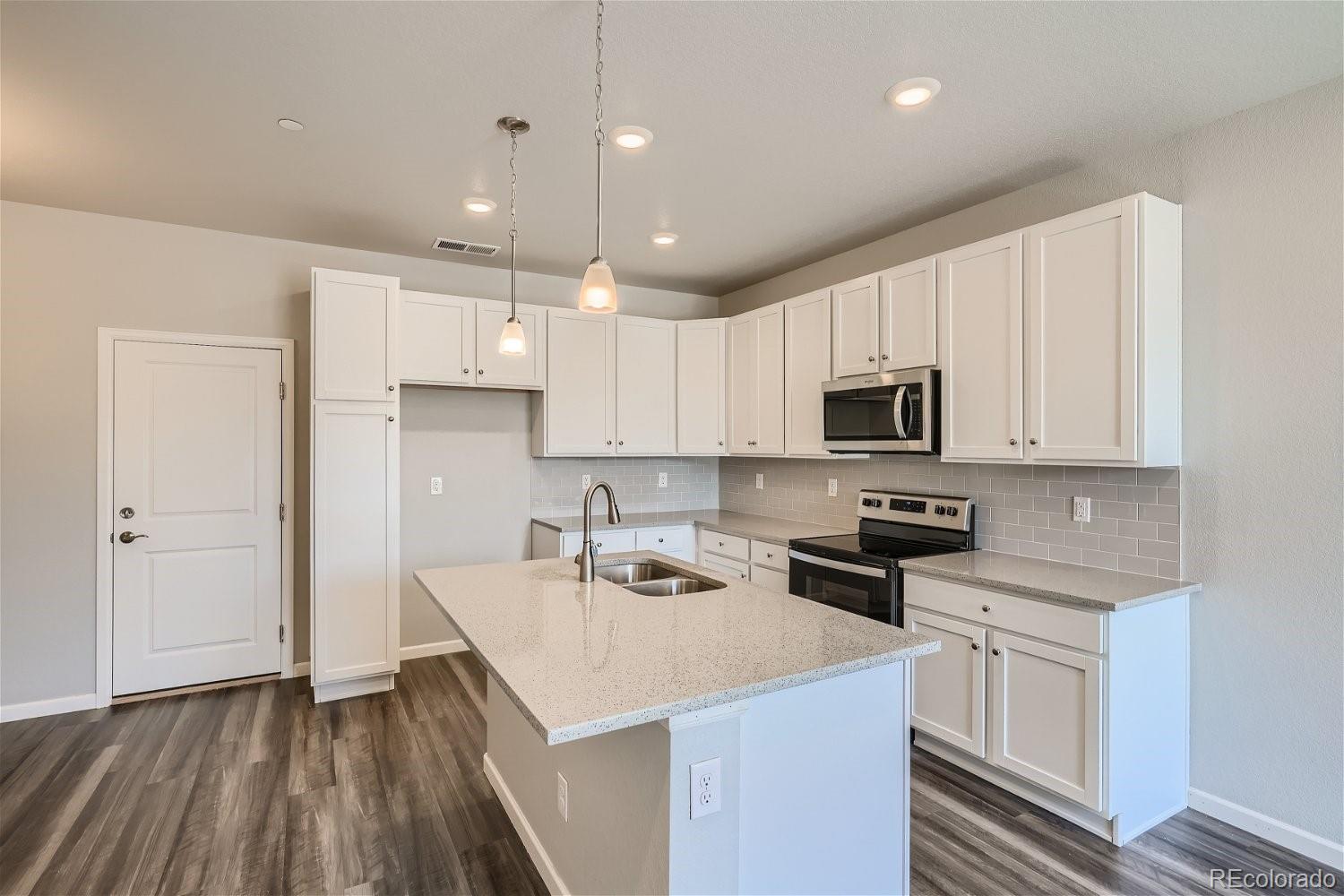 MLS Image #5 for 6827  huddersfield lane ,castle pines, Colorado