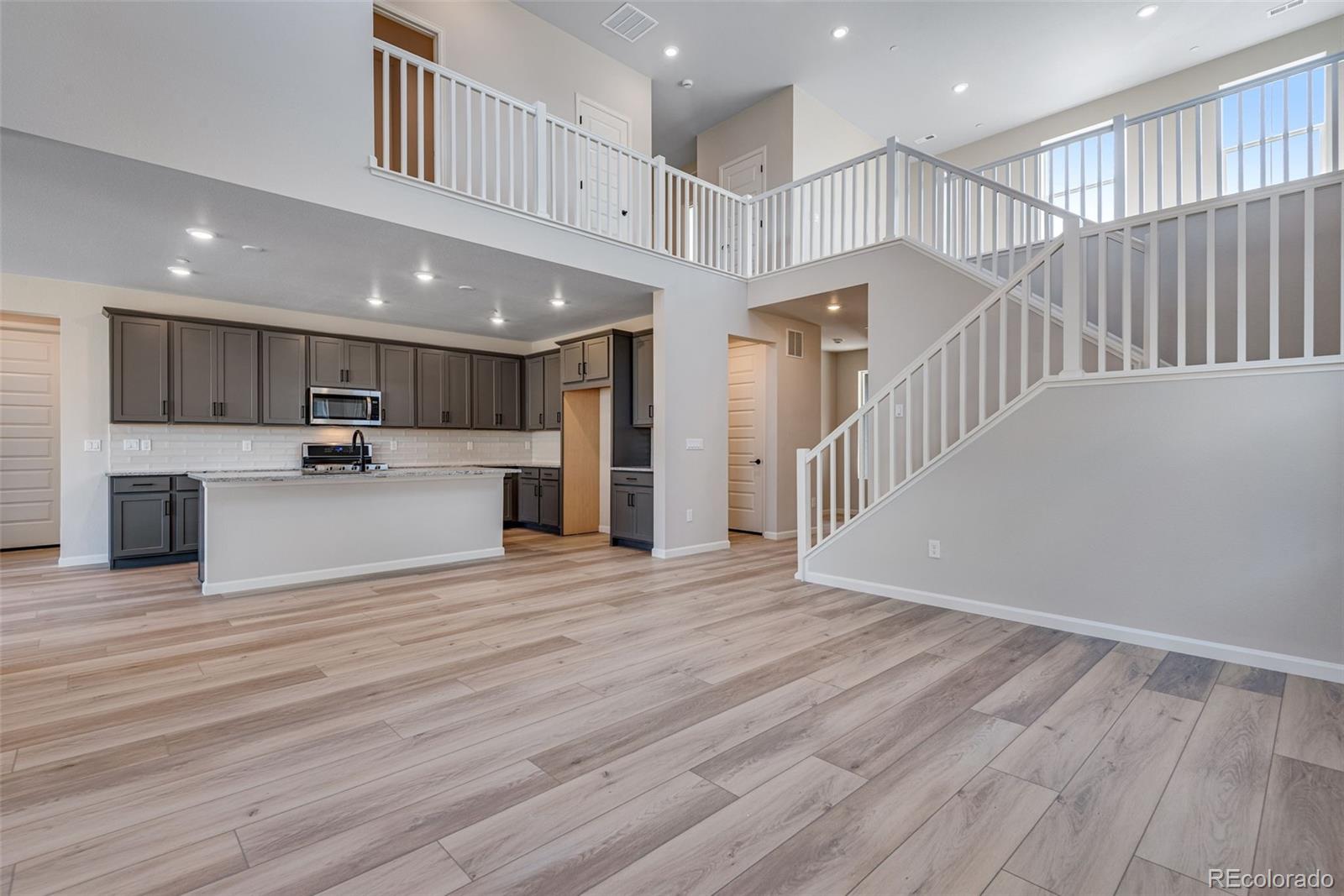 MLS Image #13 for 9973  worchester street,commerce city, Colorado
