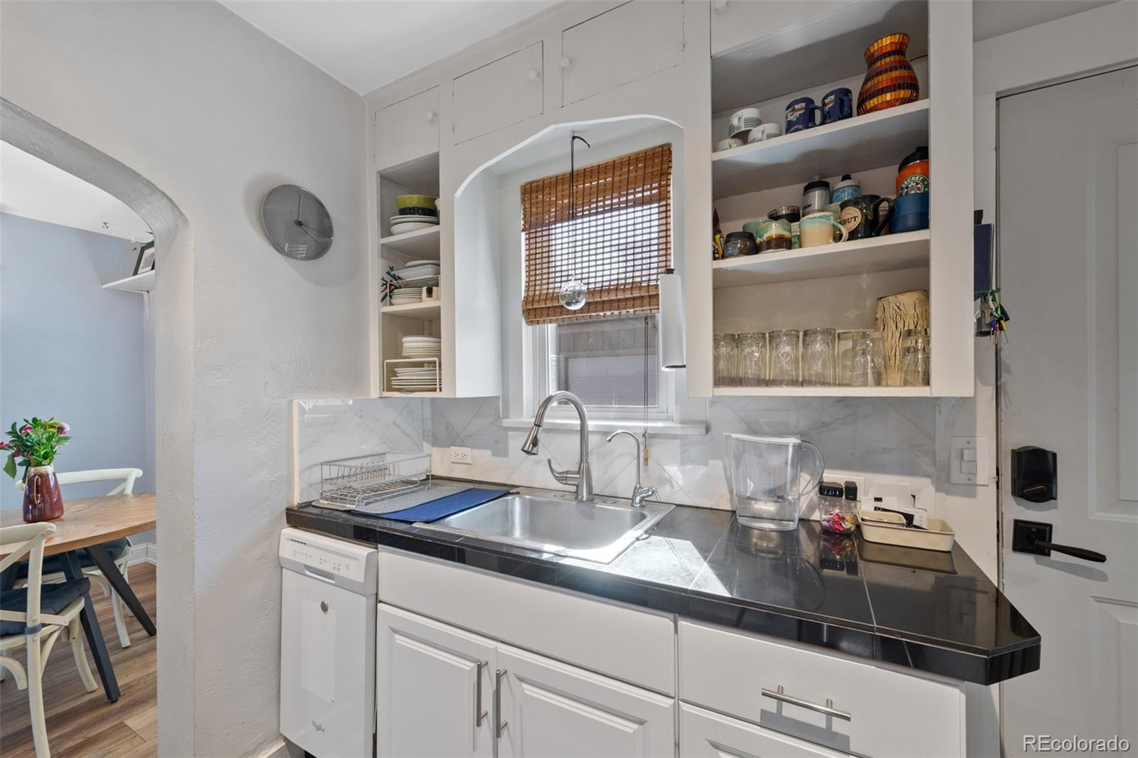MLS Image #5 for 3835 n raleigh street,denver, Colorado