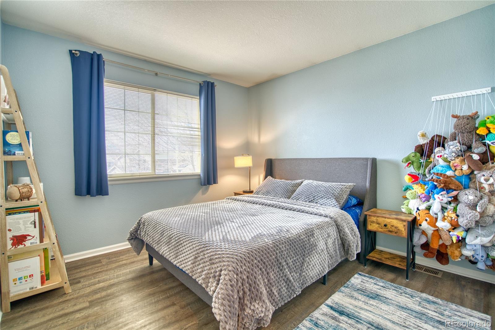 MLS Image #21 for 4142 s deframe court,morrison, Colorado