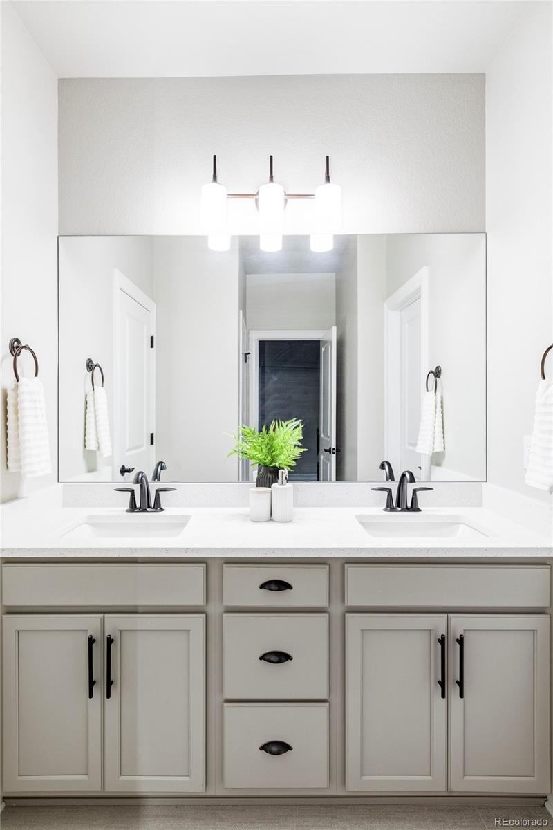 MLS Image #28 for 27500 e lakeview drive,aurora, Colorado