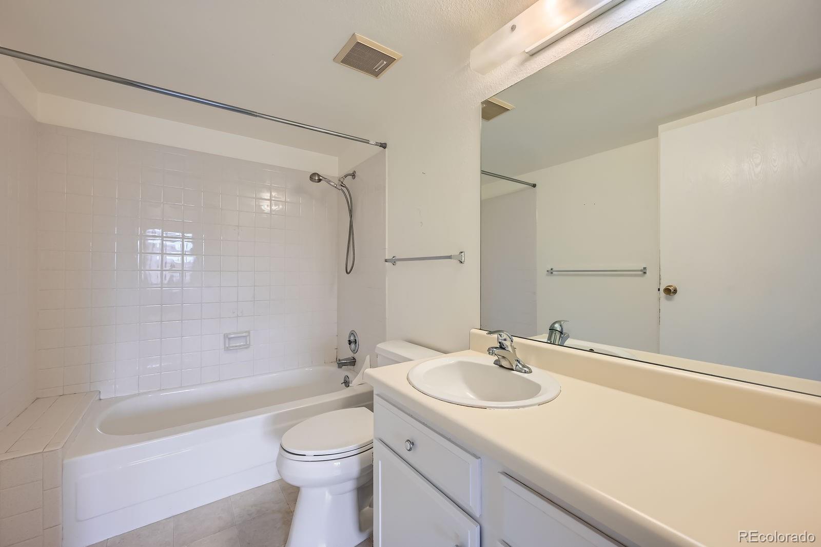 MLS Image #6 for 13902 e marina drive,aurora, Colorado