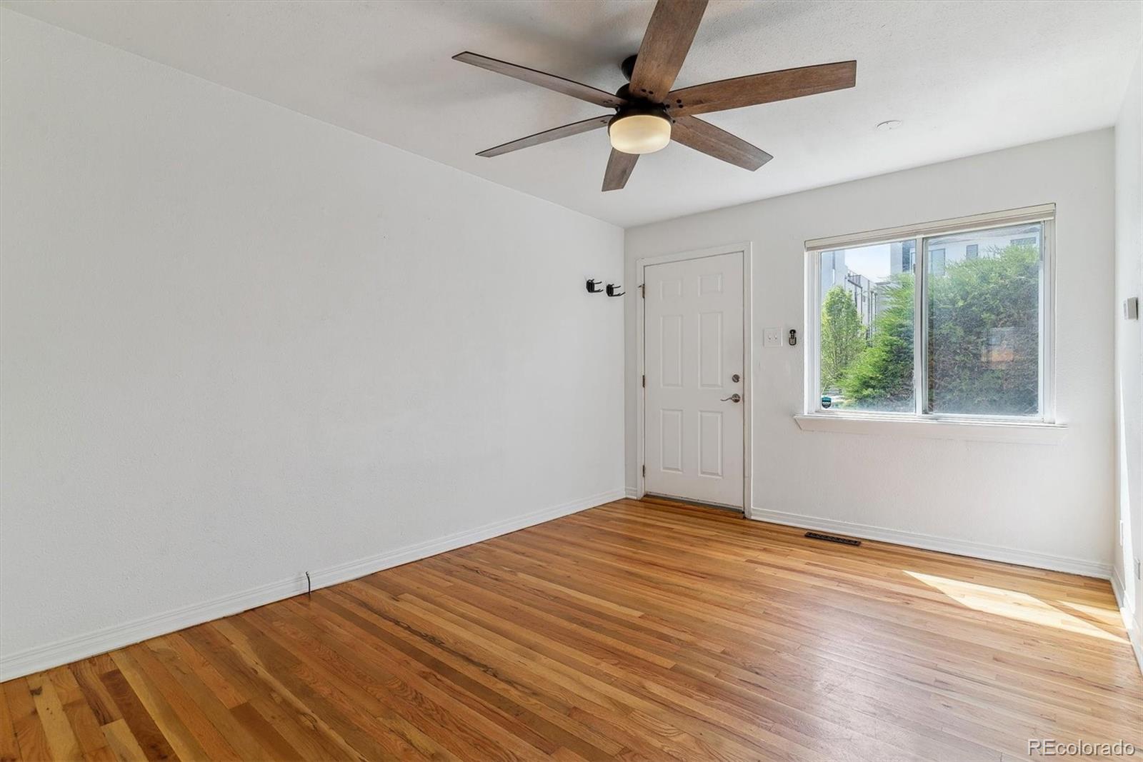 MLS Image #2 for 1804  grove street,denver, Colorado
