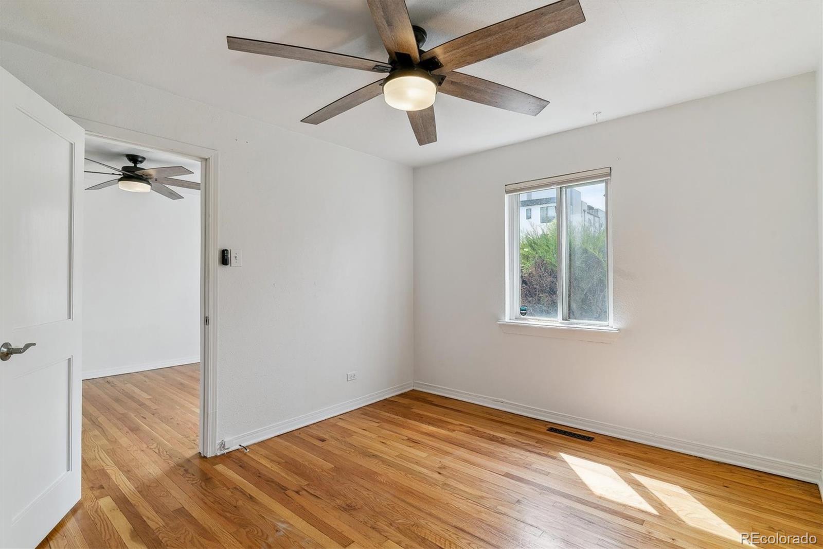 MLS Image #9 for 1804  grove street,denver, Colorado