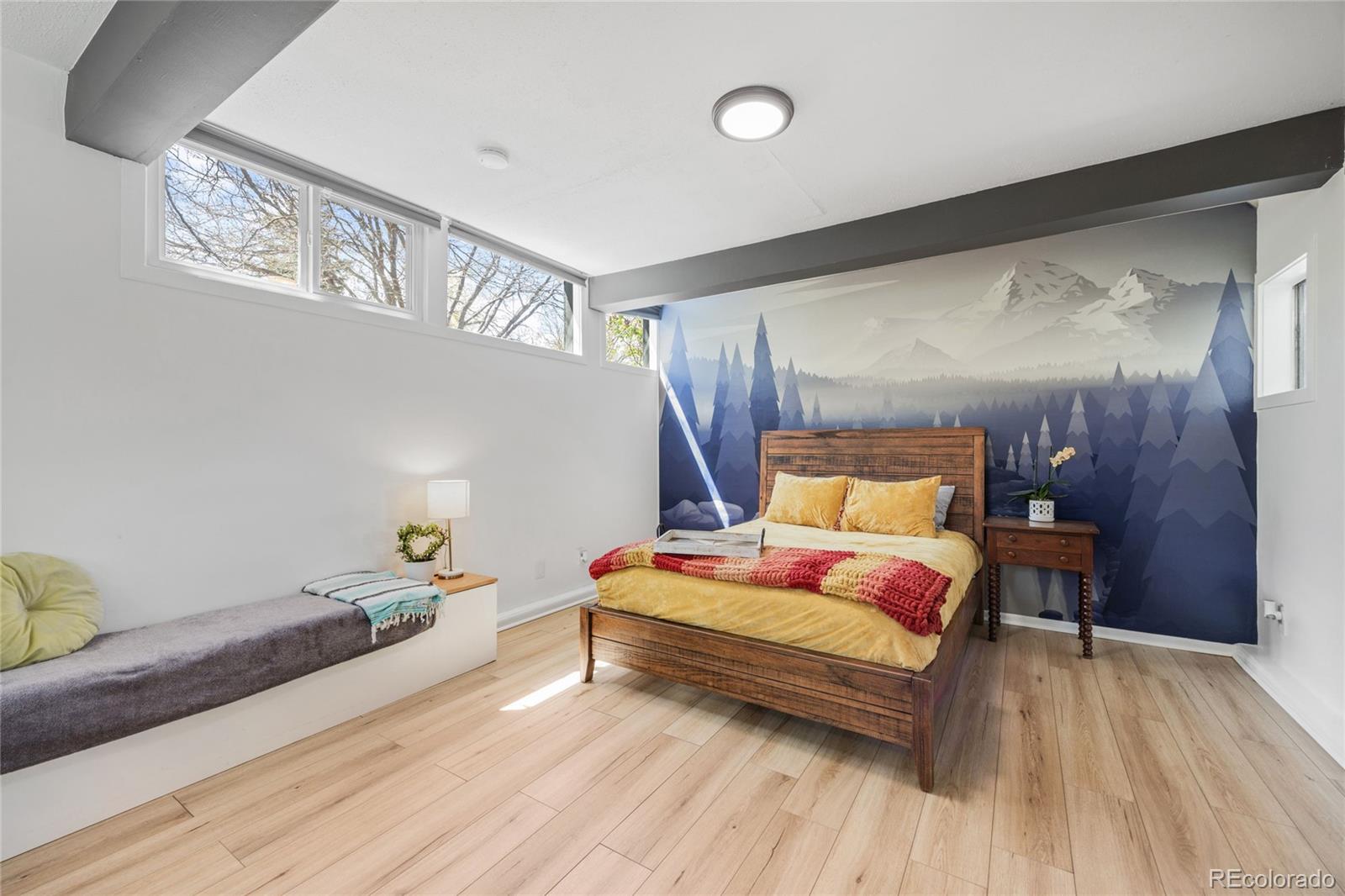 MLS Image #27 for 1380 s dahlia street,denver, Colorado