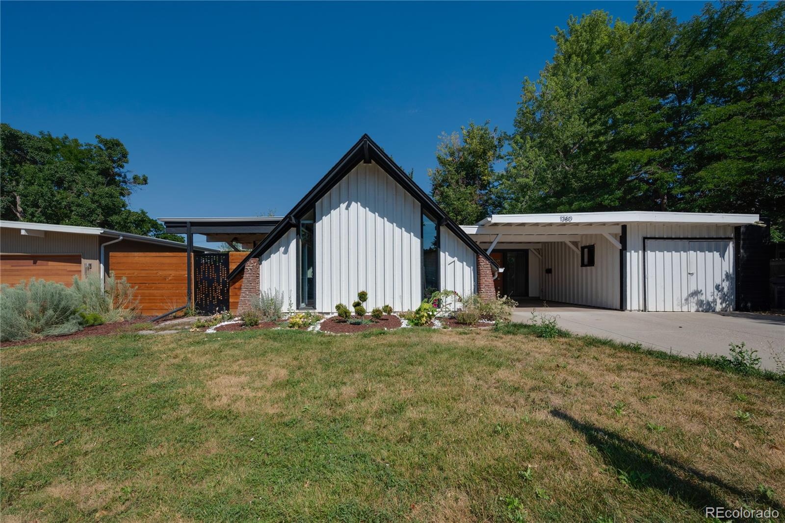 MLS Image #48 for 1380 s dahlia street,denver, Colorado