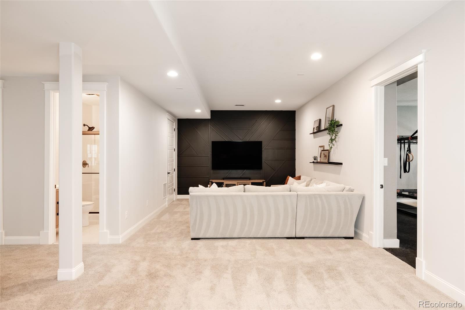 MLS Image #25 for 10106 e 59th place,denver, Colorado
