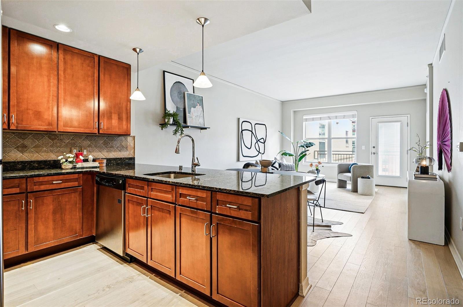MLS Image #1 for 1975 n grant street,denver, Colorado