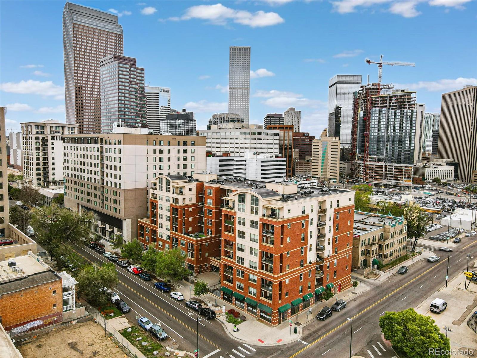 MLS Image #15 for 1975 n grant street,denver, Colorado