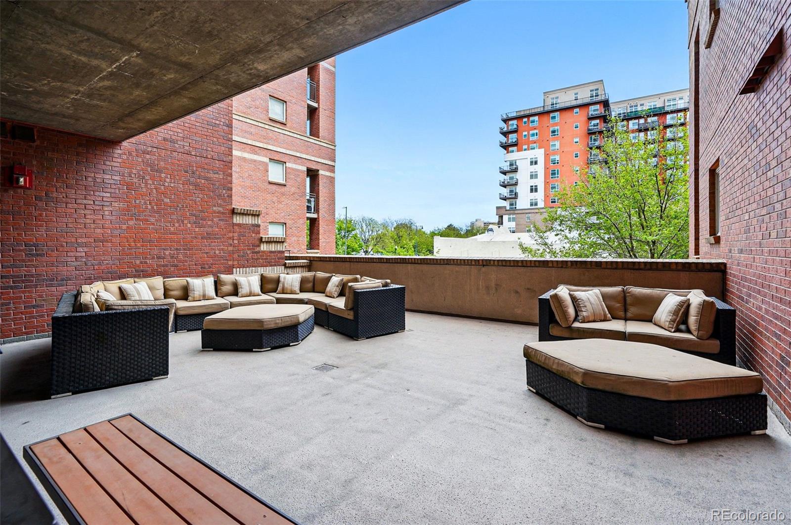 MLS Image #40 for 1975 n grant street,denver, Colorado