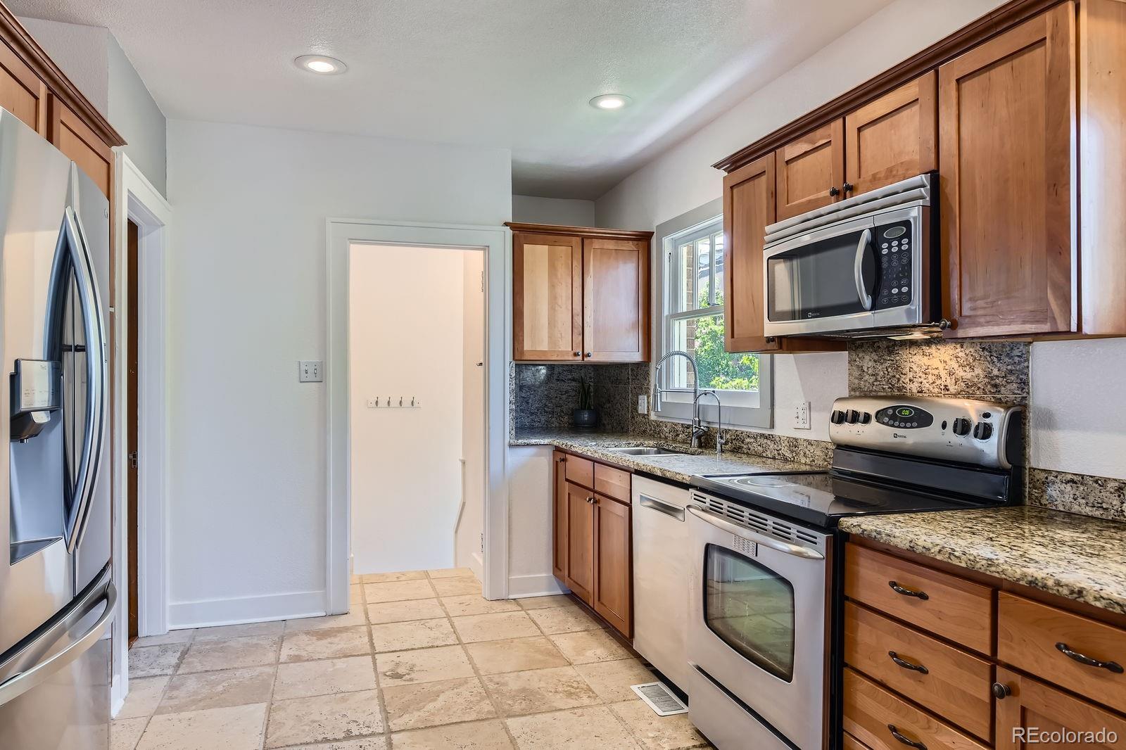 MLS Image #14 for 1230 s emerson st dr,denver, Colorado