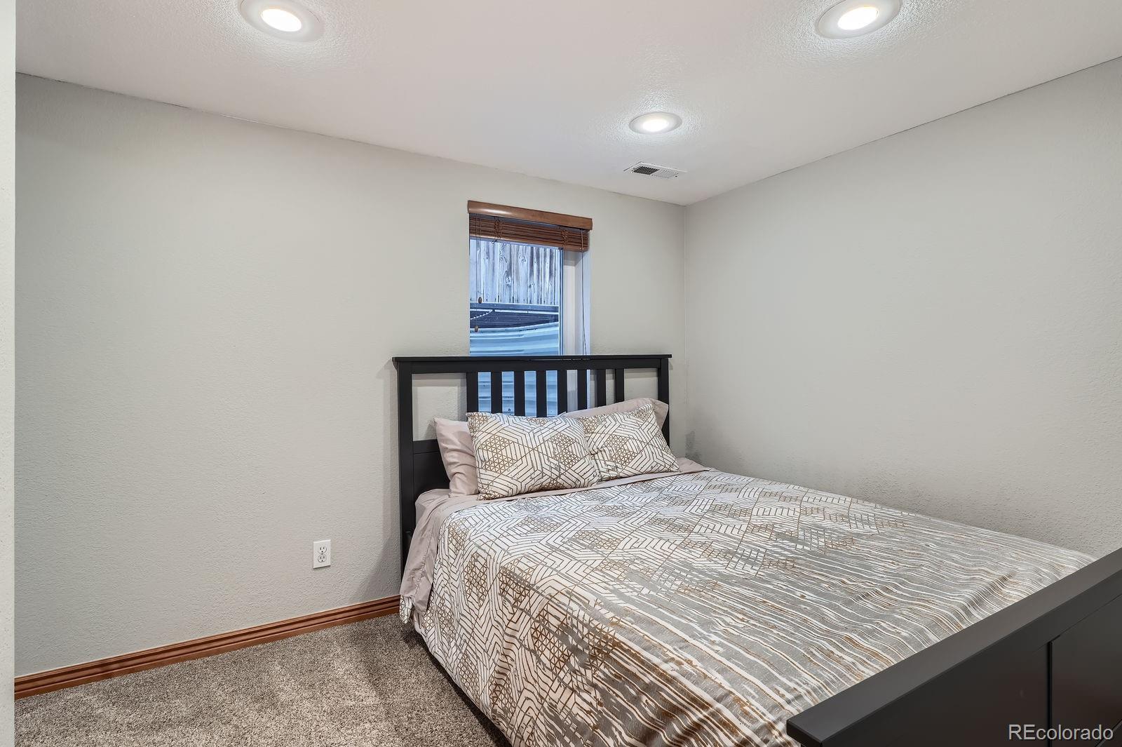 MLS Image #25 for 1230 s emerson st dr,denver, Colorado