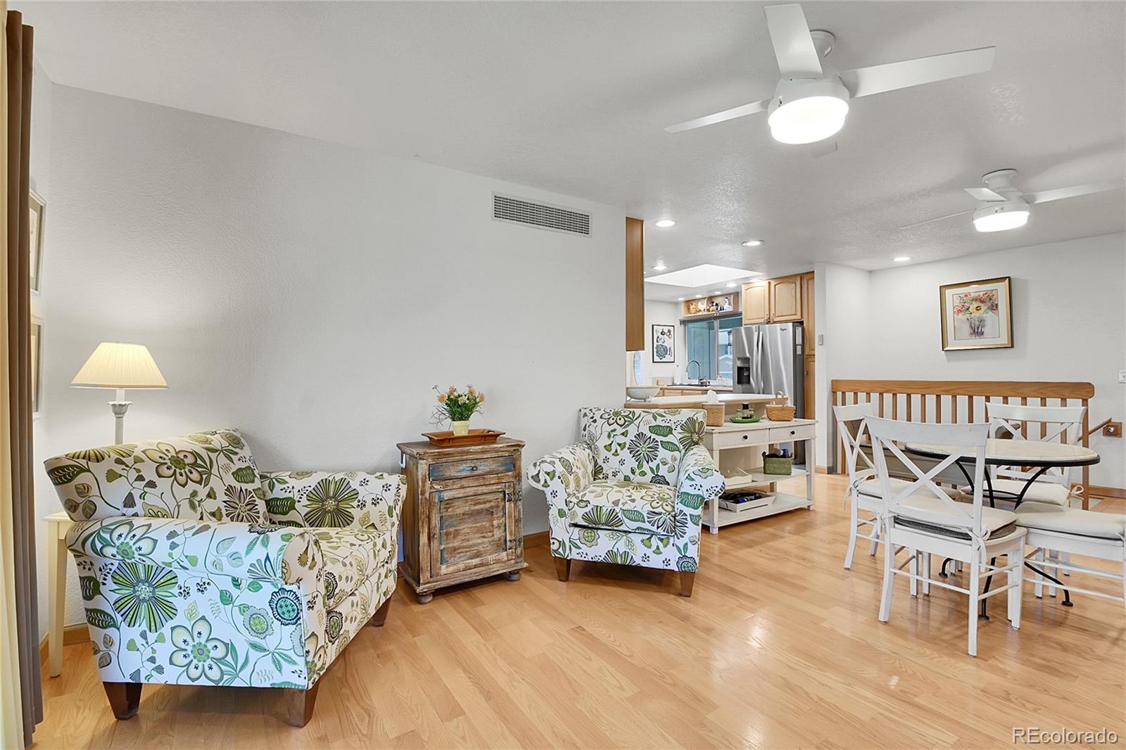 MLS Image #12 for 8468  chase drive,arvada, Colorado