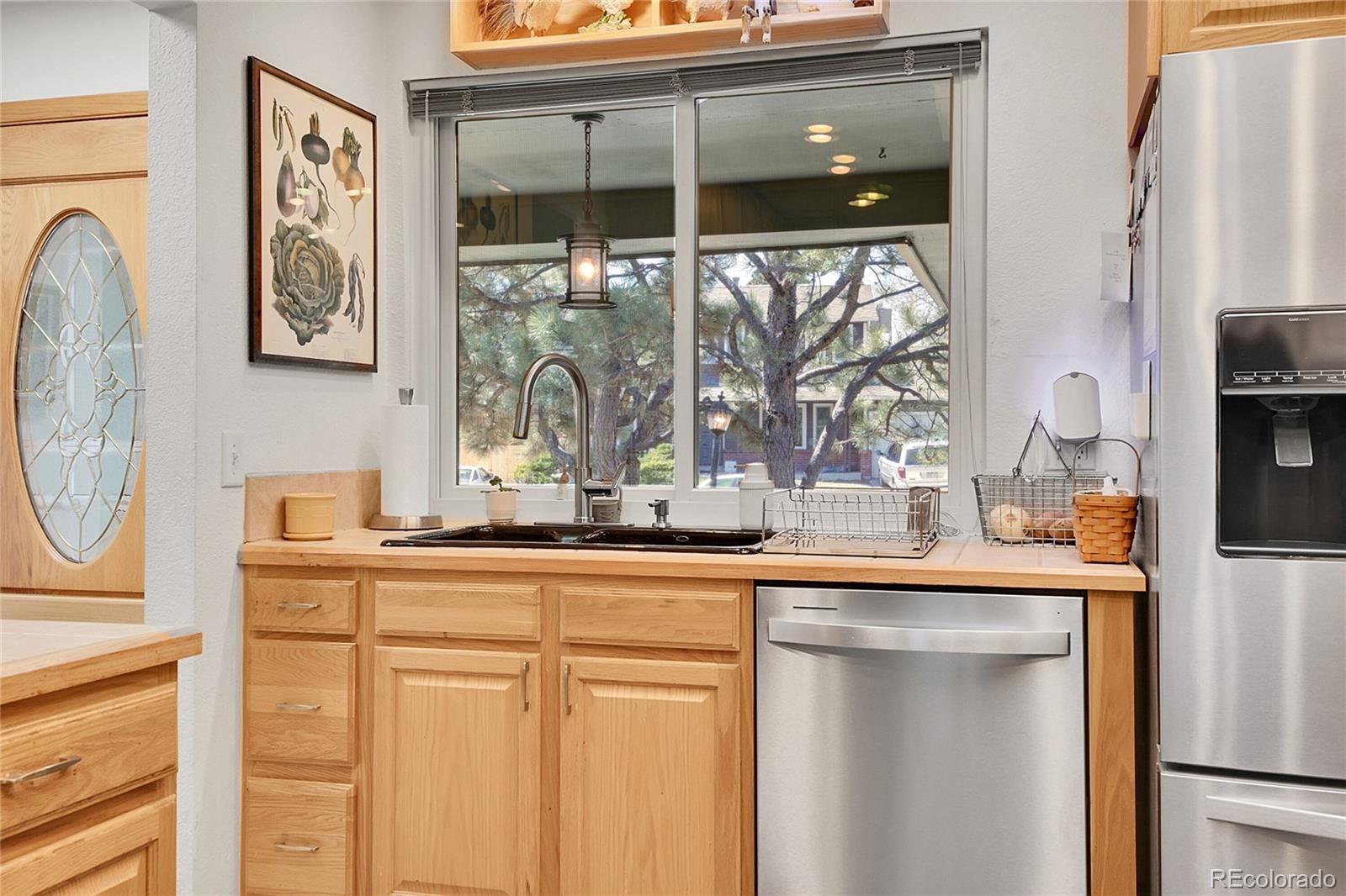 MLS Image #7 for 8468  chase drive,arvada, Colorado