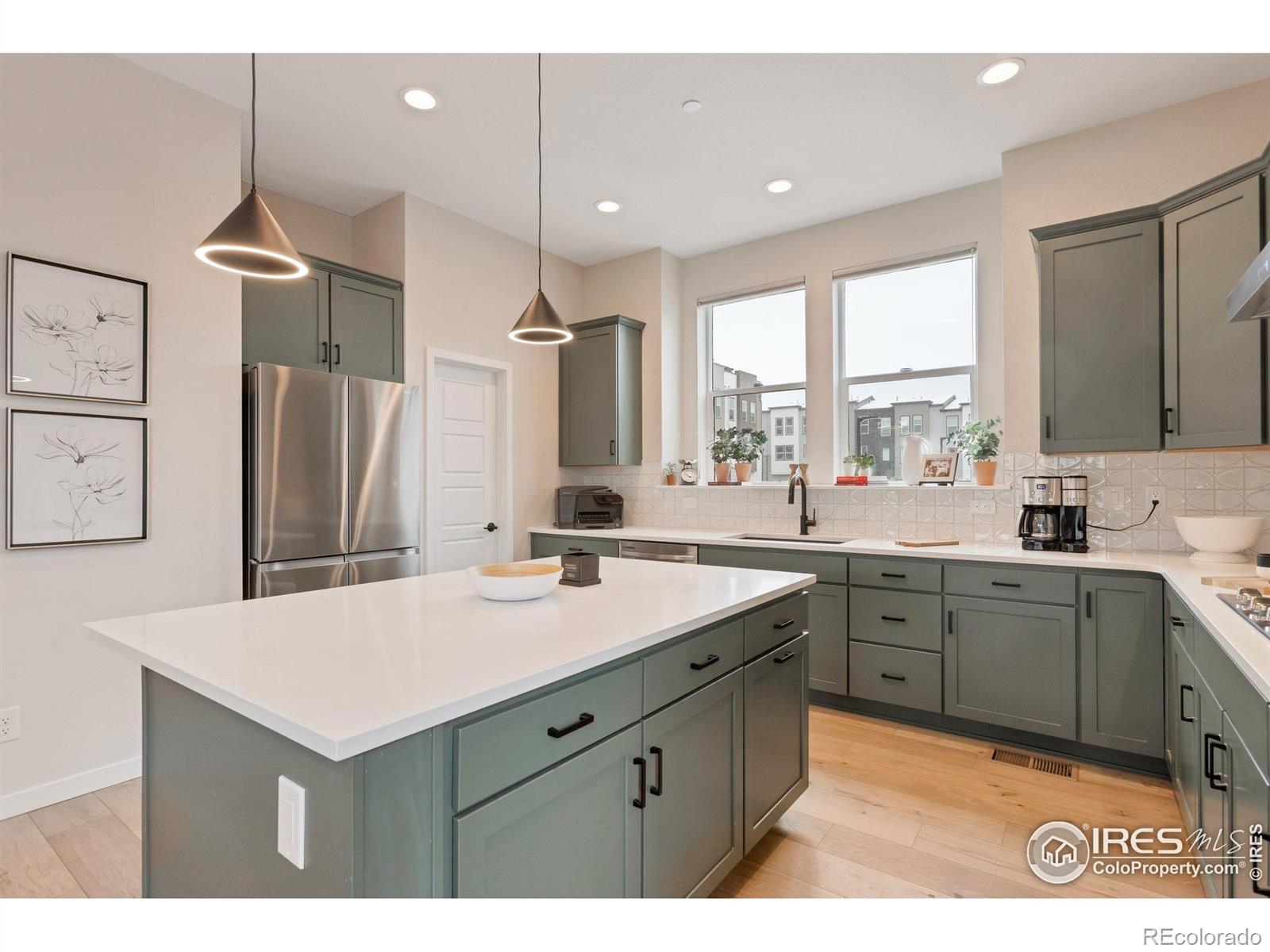 MLS Image #8 for 352  superior drive,superior, Colorado