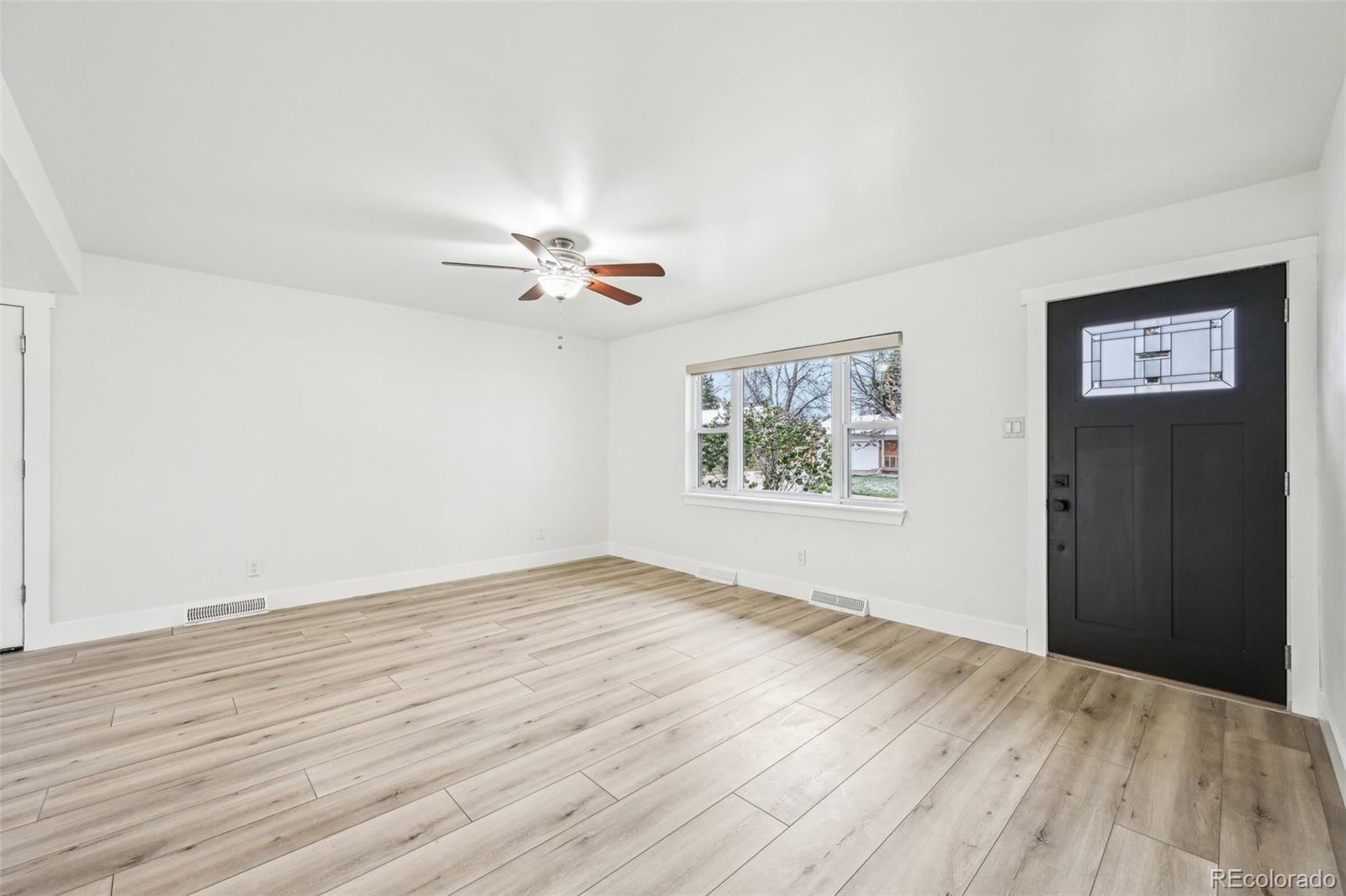 MLS Image #7 for 8307 e lehigh drive,denver, Colorado