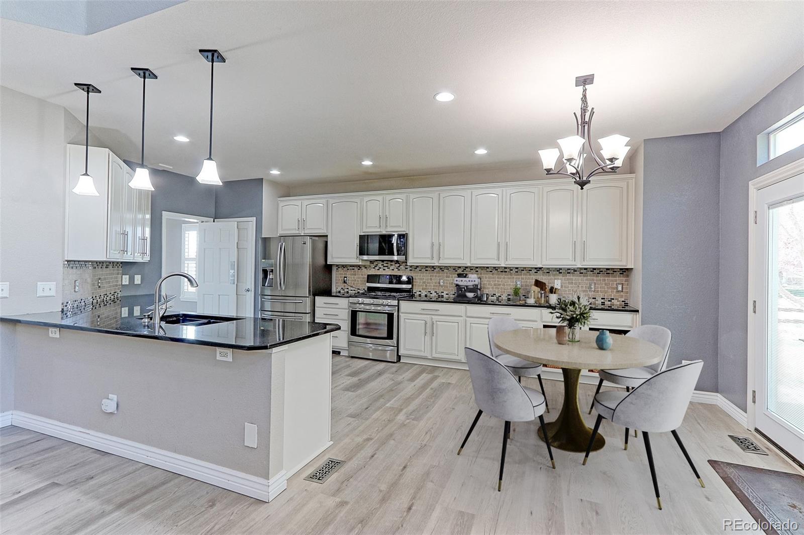 MLS Image #4 for 2901  madison lane,broomfield, Colorado