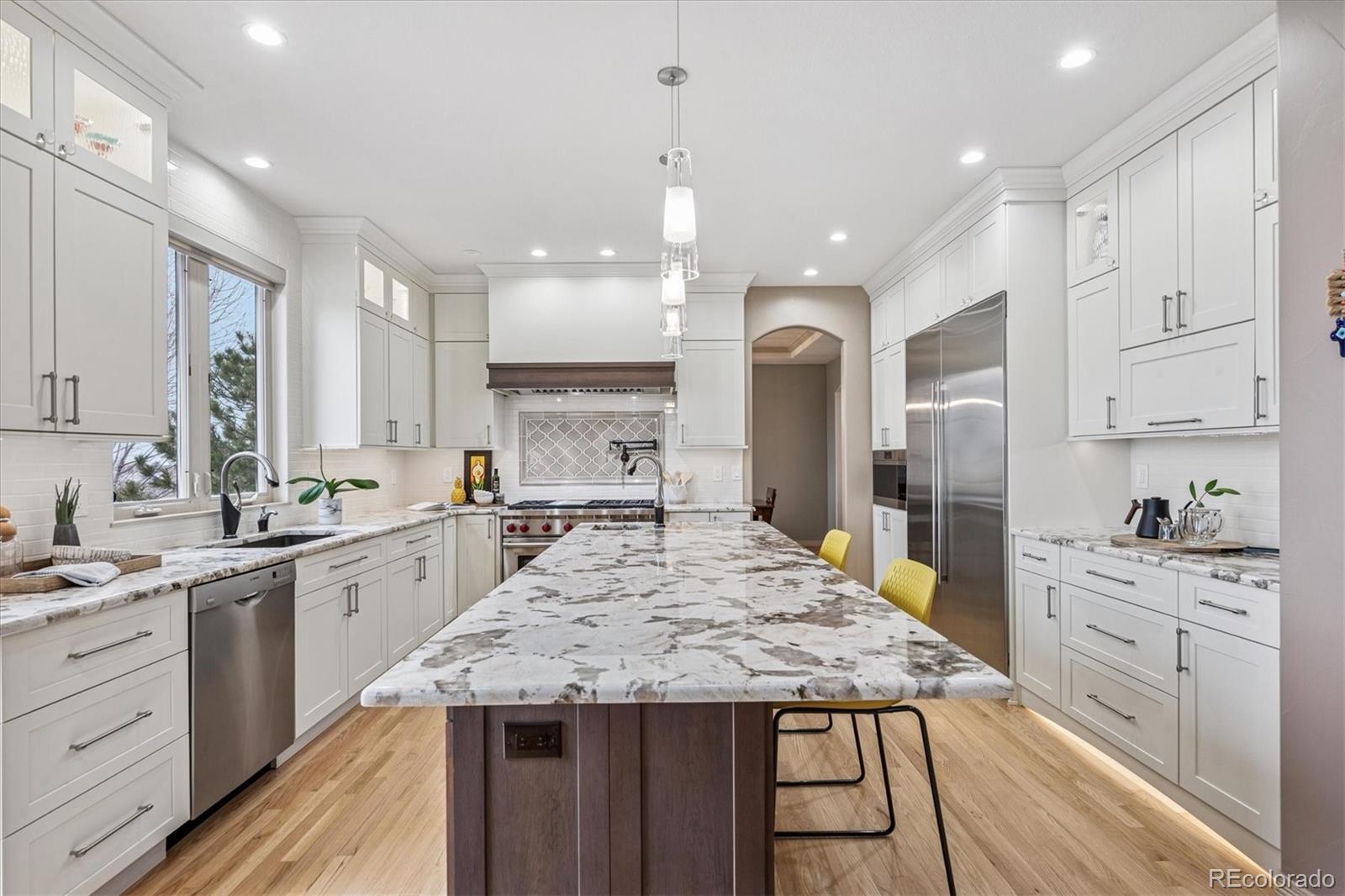 MLS Image #8 for 6971 s netherland way,aurora, Colorado