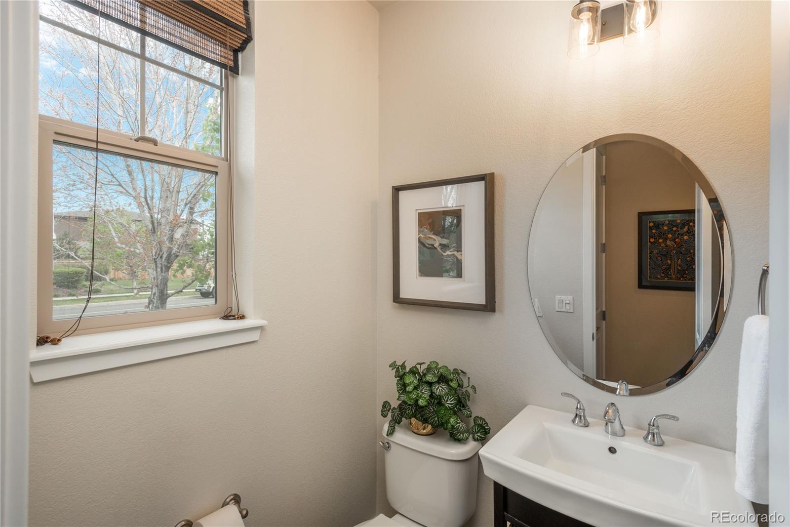 MLS Image #20 for 9266 e 35th avenue,denver, Colorado