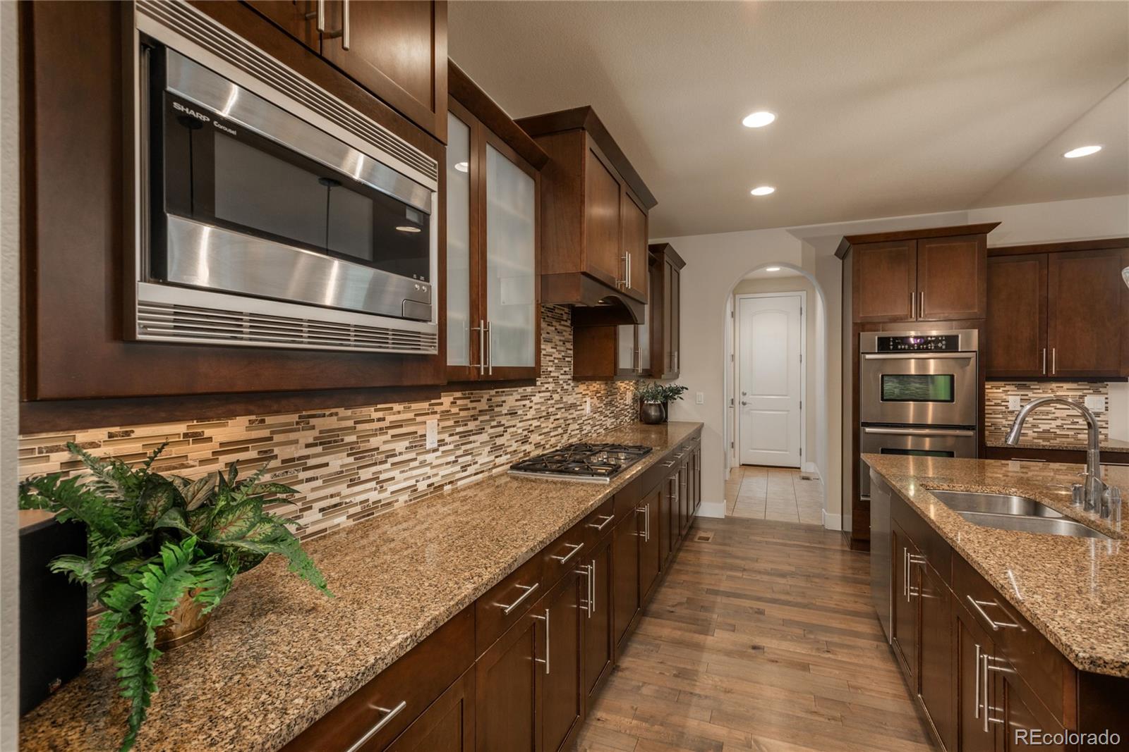 MLS Image #9 for 9266 e 35th avenue,denver, Colorado
