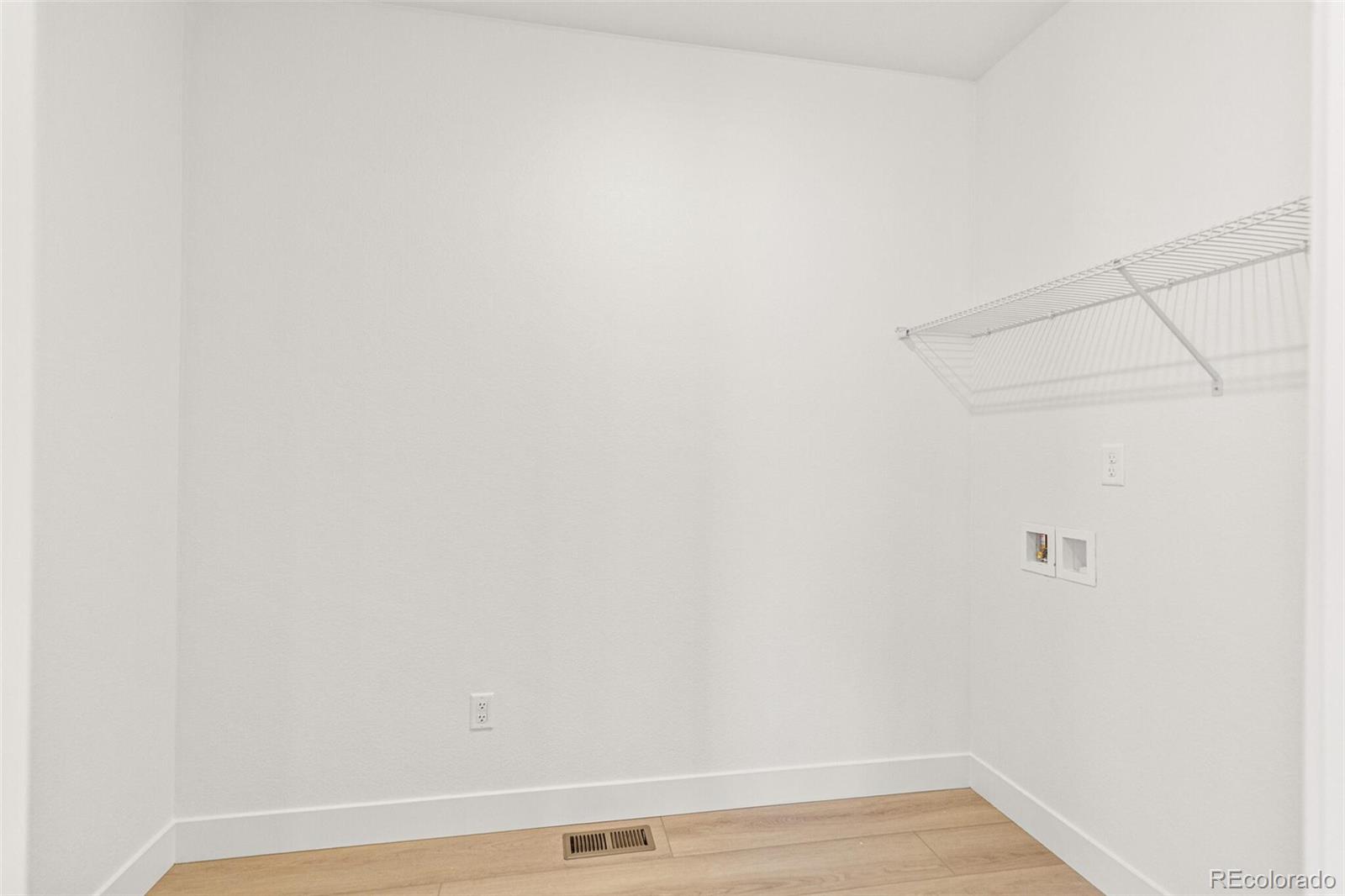 MLS Image #24 for 20665 e 57th drive,aurora, Colorado