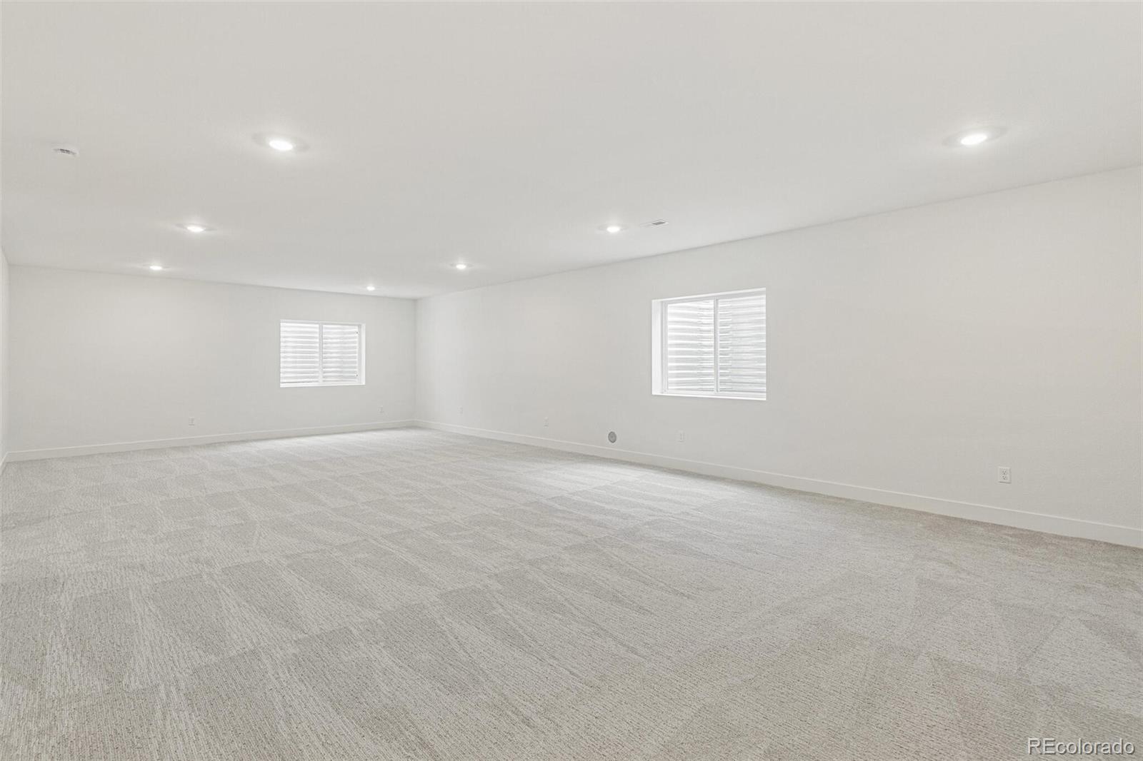 MLS Image #25 for 20665 e 57th drive,aurora, Colorado