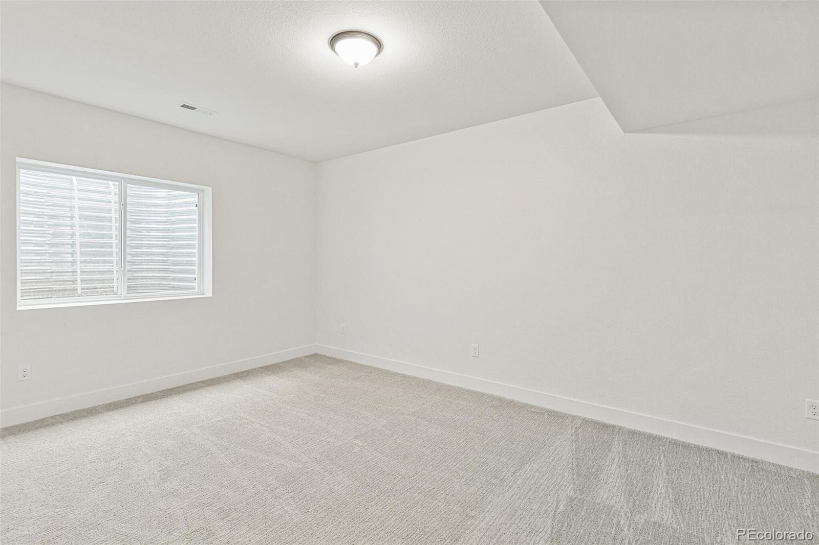 MLS Image #28 for 20665 e 57th drive,aurora, Colorado