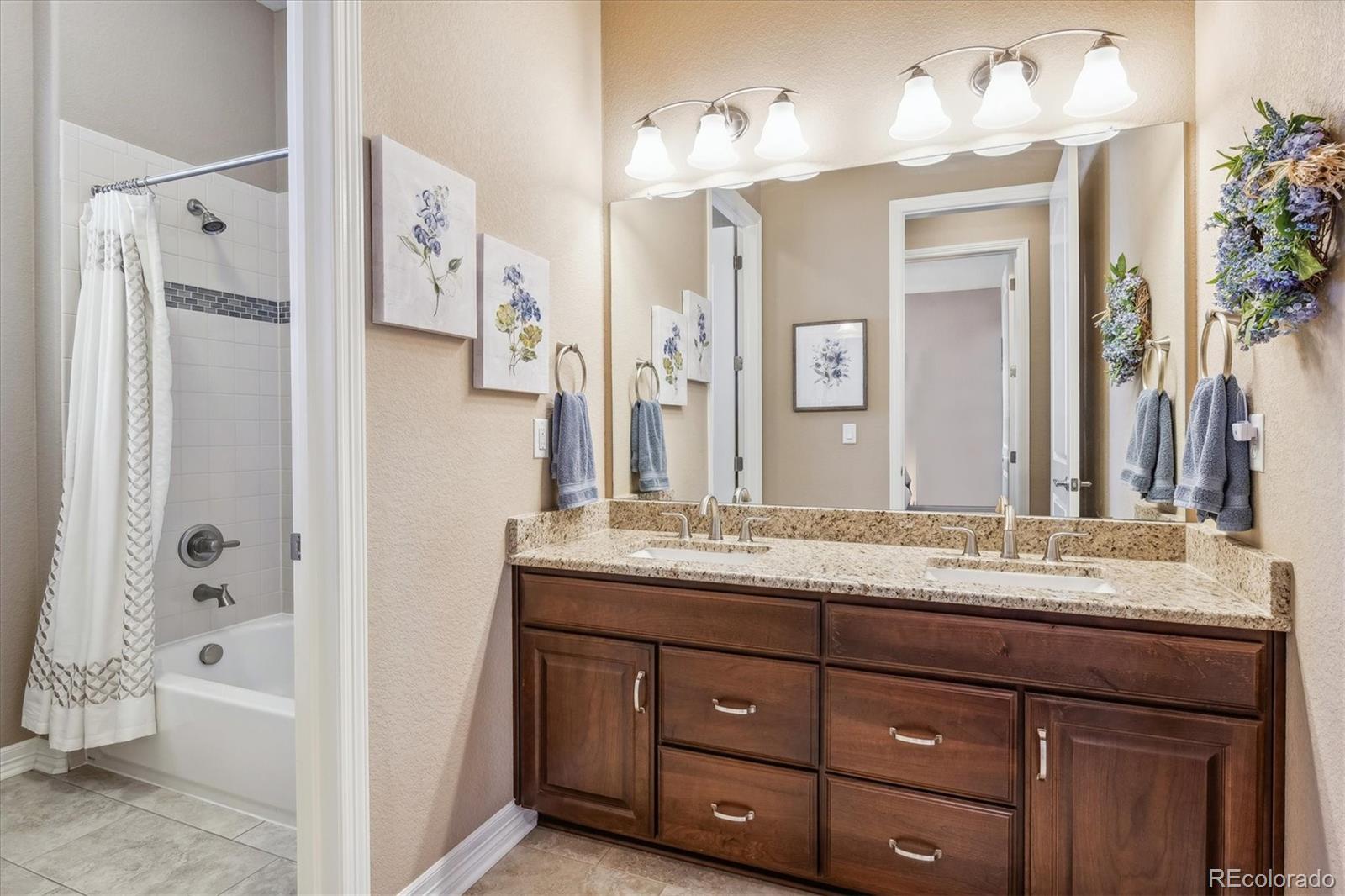 MLS Image #12 for 6711 s catawba way,aurora, Colorado