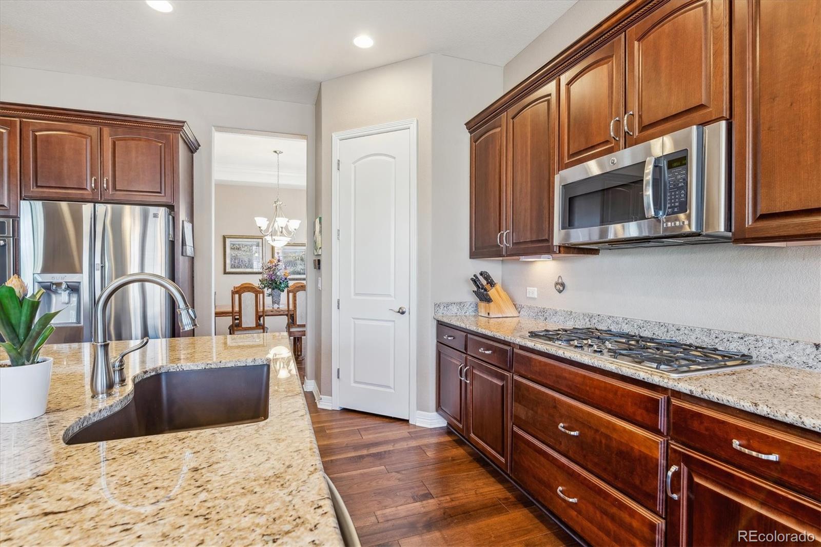 MLS Image #5 for 6711 s catawba way,aurora, Colorado