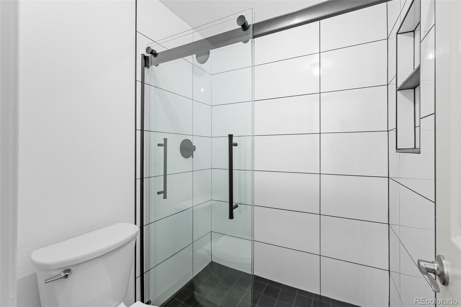 MLS Image #21 for 8422 s upham way,littleton, Colorado