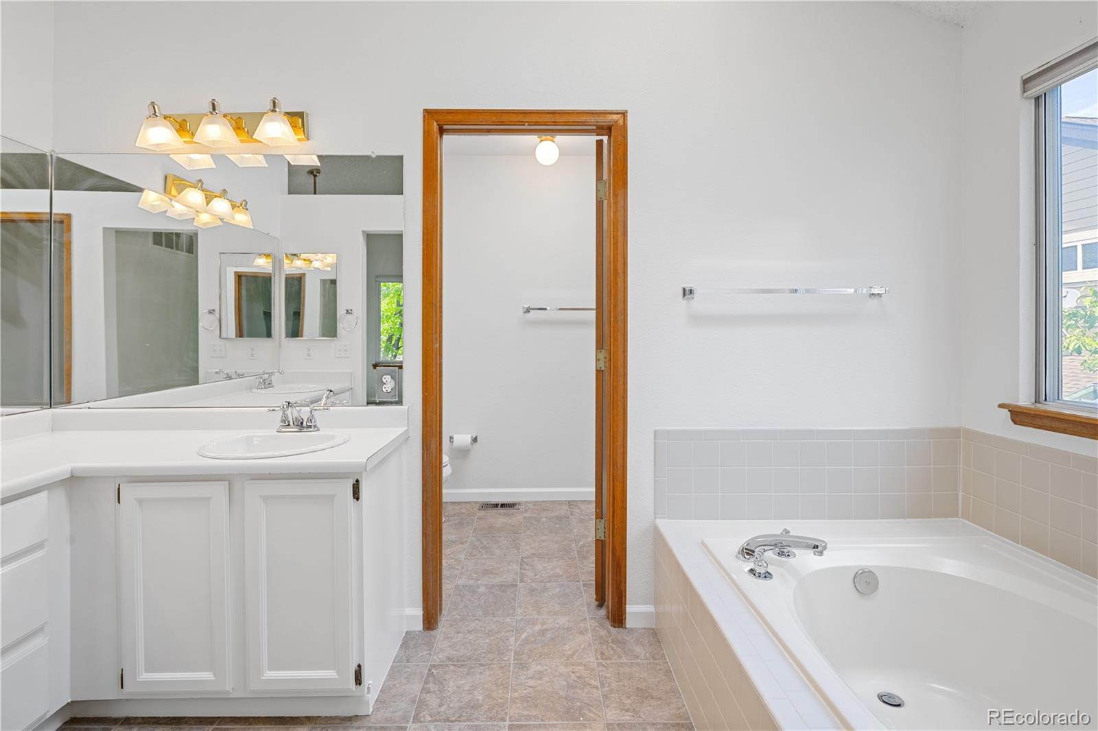 MLS Image #19 for 9174  lark sparrow place,highlands ranch, Colorado