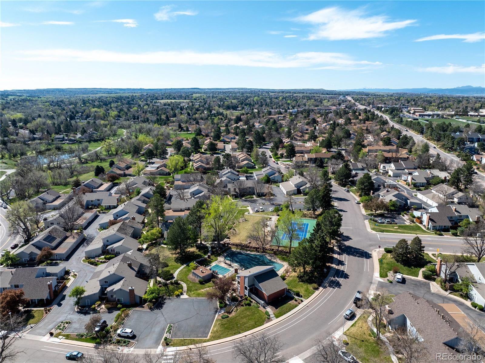 MLS Image #39 for 6960 s knolls way,centennial, Colorado
